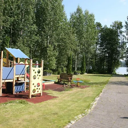 Lodge Karpalo
