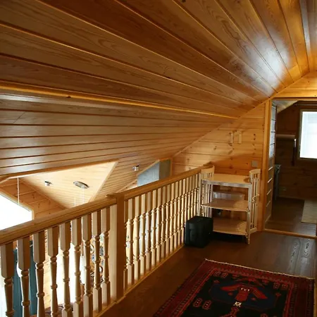 Lodge Karpalo